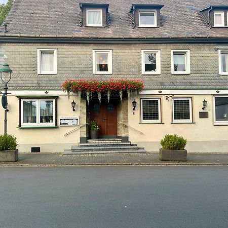Hetzel'S Hotelchen Olpe Exterior photo
